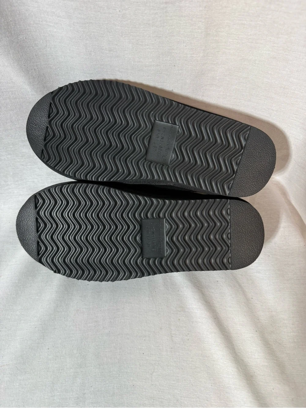 Dluxe by  dearform Black Suede-Look Slip-On Fleece Lined Slippers